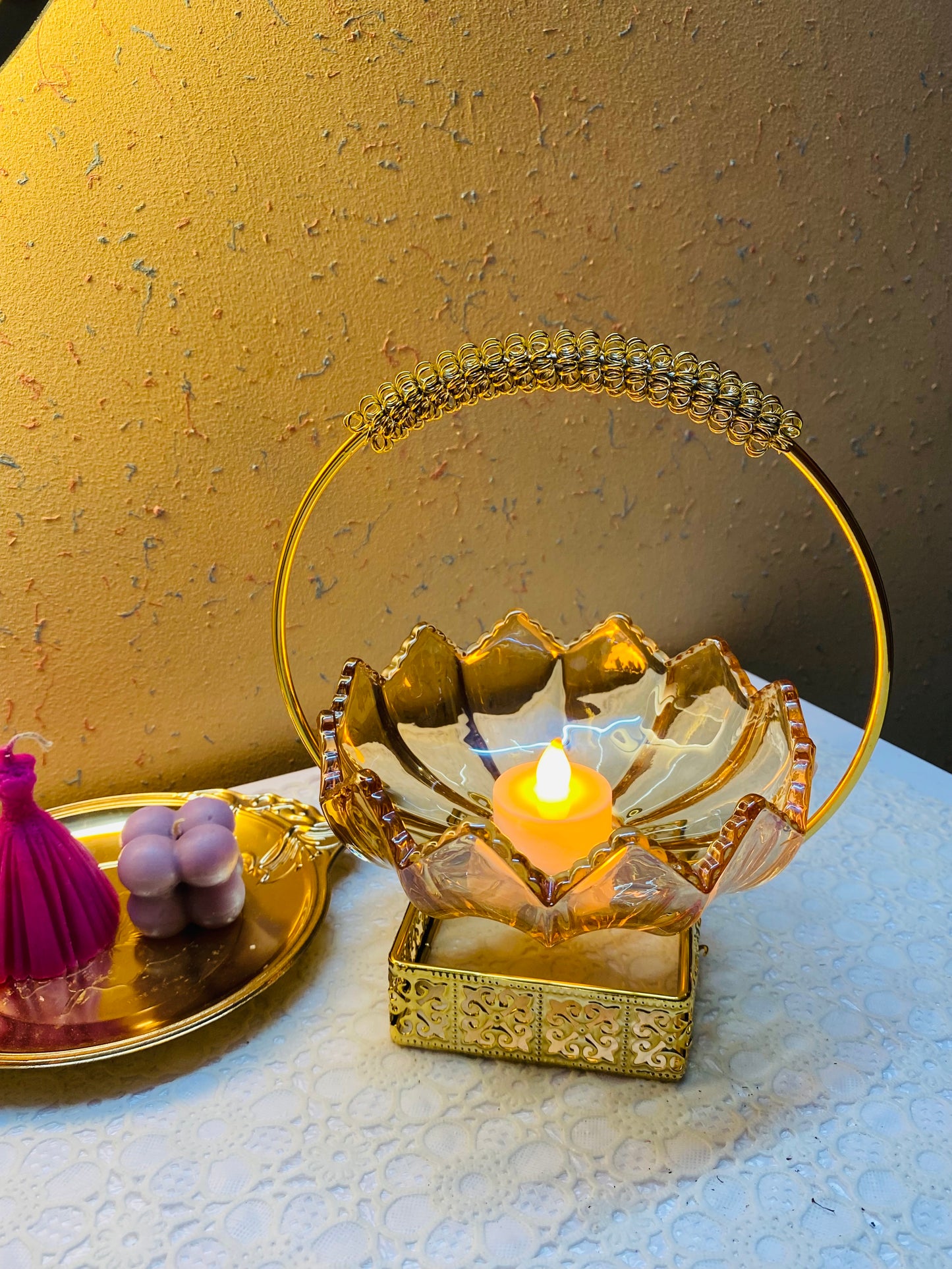 Metal Crystal Basket for Home Decor