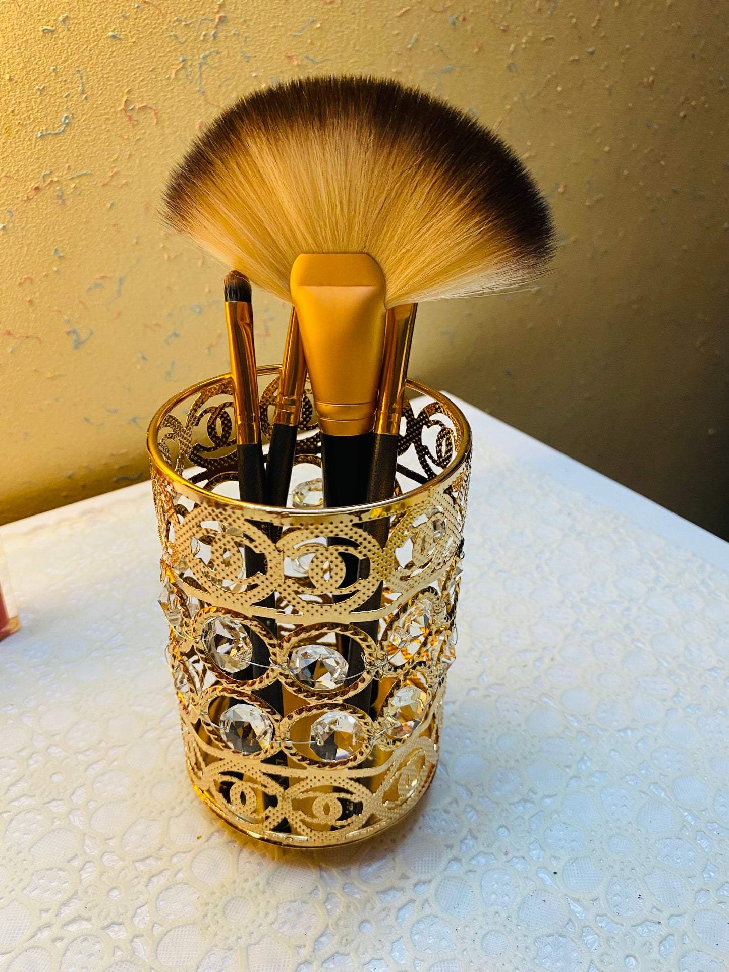 Metal Cosmetics Brushes Holder