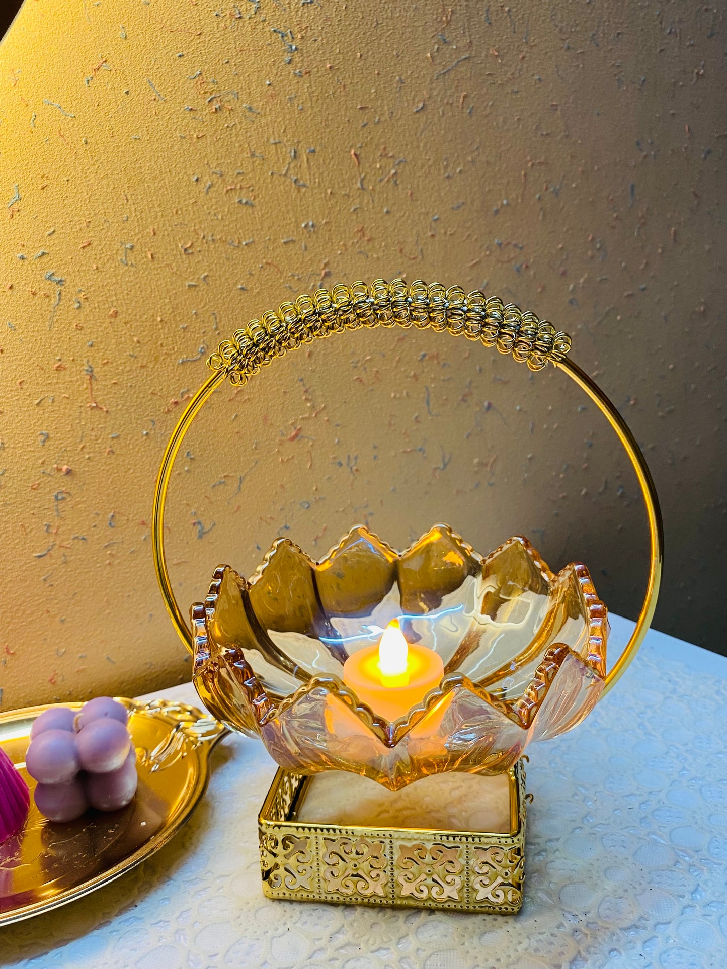 Metal Crystal Basket for Home Decor