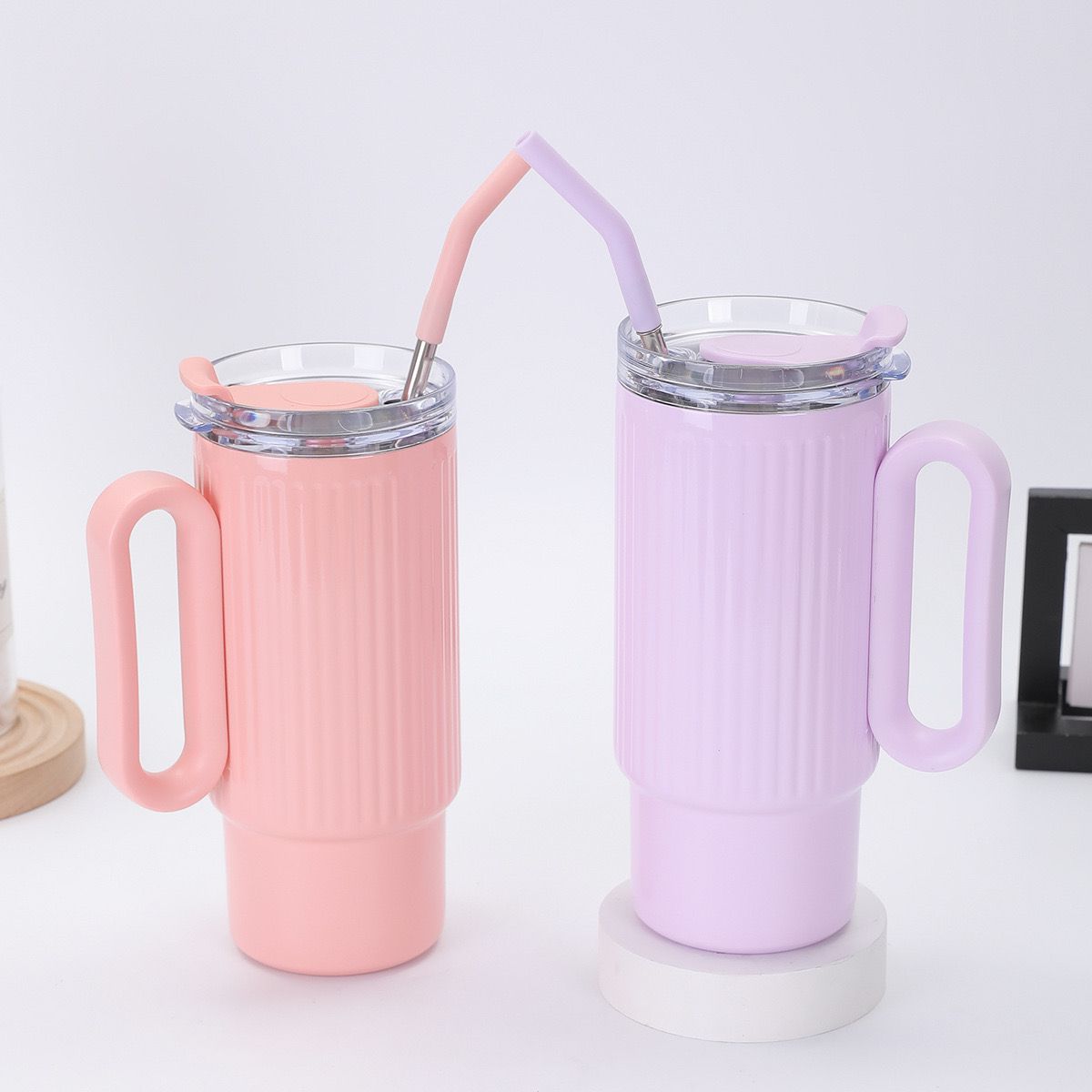 1200ml Stainless Steel Insulated Tumbler with Handle & Straw