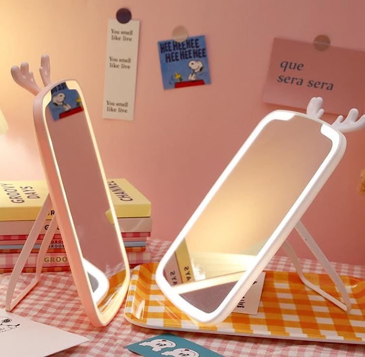 LED Rechageable 3 Modes Changeable Table Vanity Mirorr usb Rechageable Mirror.