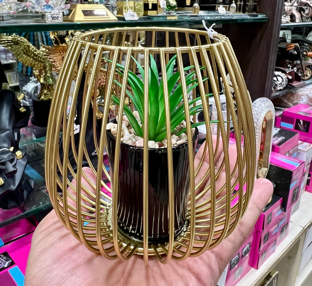 Metal Pot for Home Decoration