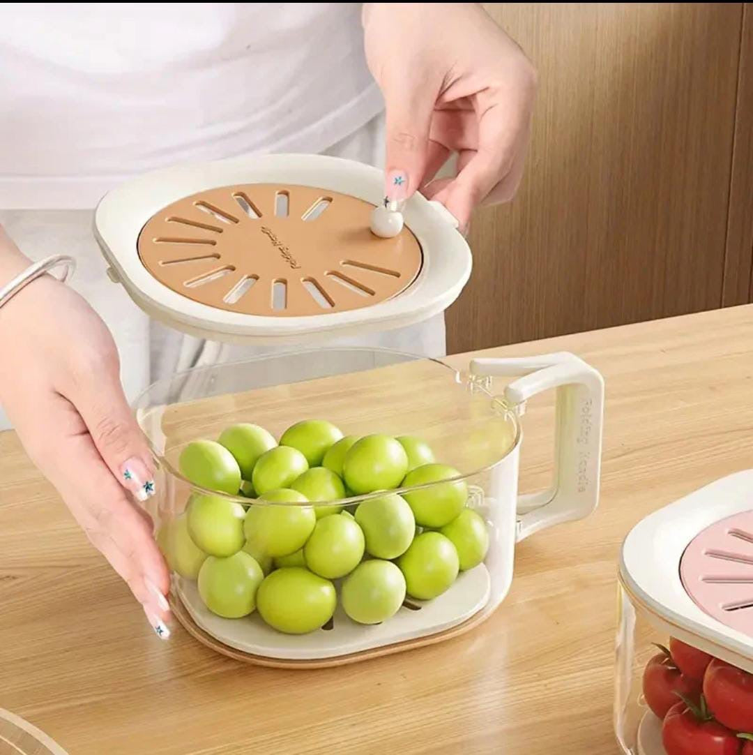 2 in 1 Acrylic Fruit Strainer & Container With Lid