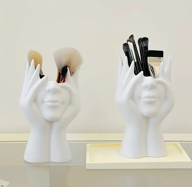 Creative Nordiac Style Makeup Brushes Holder