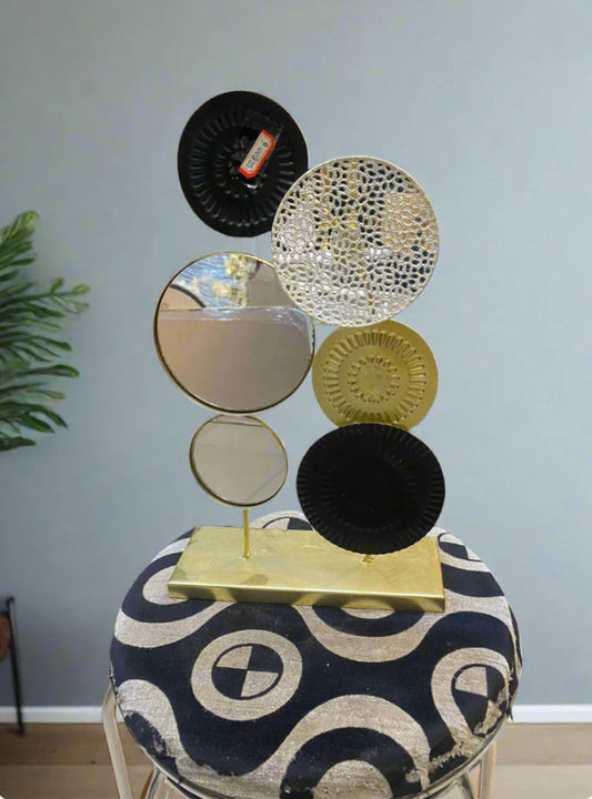 Metal Table Motif Mirror For Decoration