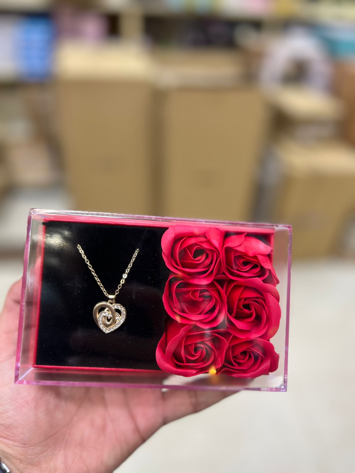 Love Heart Pendant with Roses Gift Box Packaging