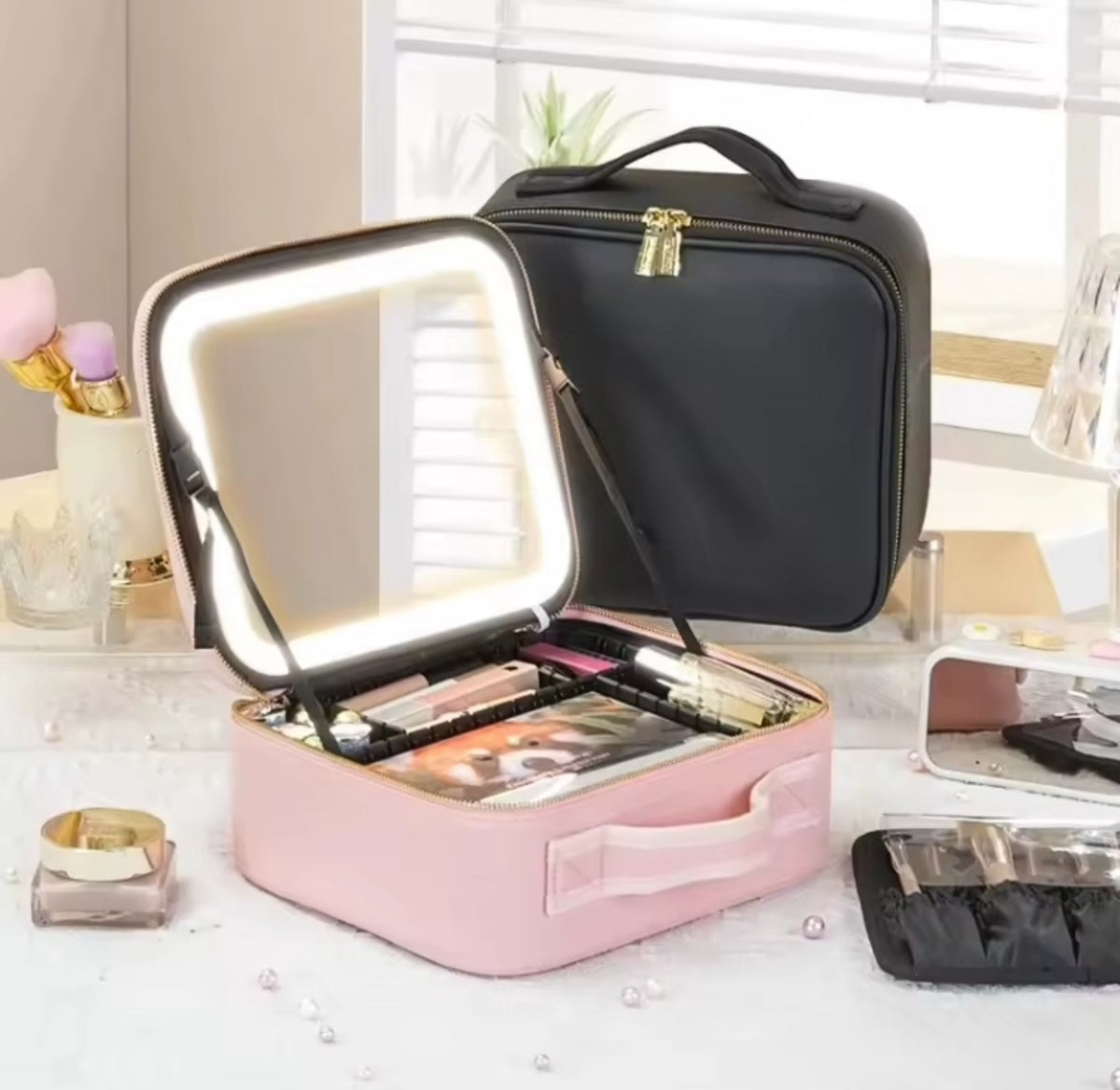 Cosmetics LED Vanity Bag with Touch Sensor