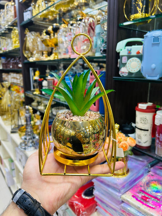 Metal Flower Pot for Home Decoration