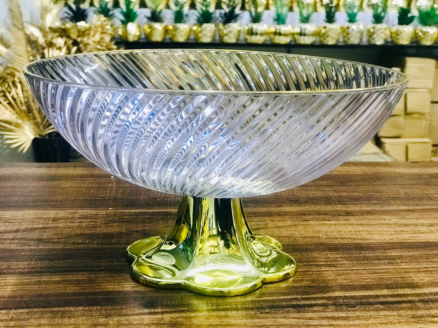 Luxury Acrylic Multipurpose Fruits Snack Display Stand Bowl