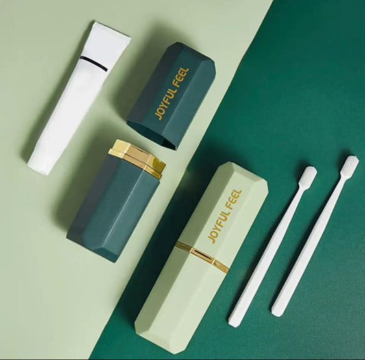 Detachable Brush Holder Travelling Case