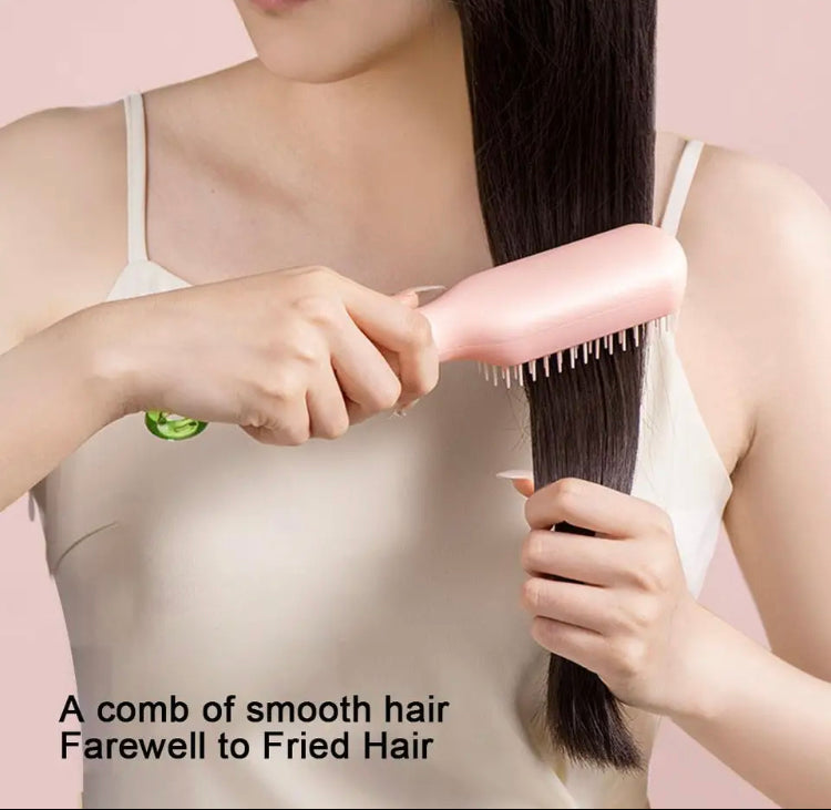 Magic Self Cleaning Hair Brush