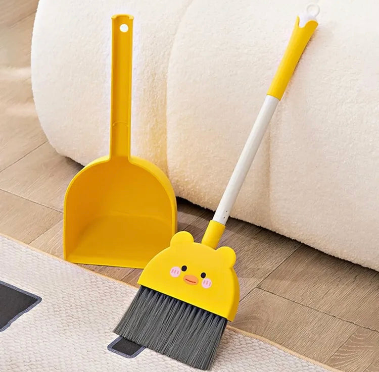 Luxury Bear Themed Broom & Dustpan Set