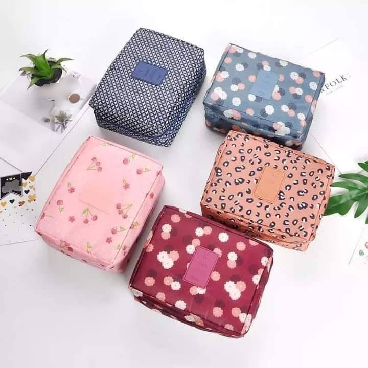 Portable Multifunctional Cosmetics Makeup Bag