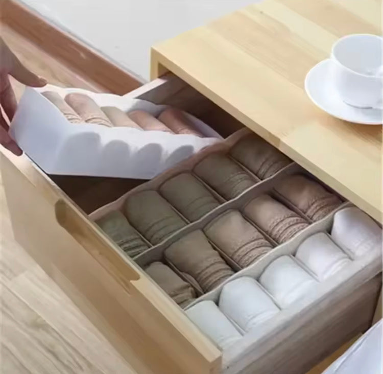 5 Grids Multifunctional Clothes Storage Organizer