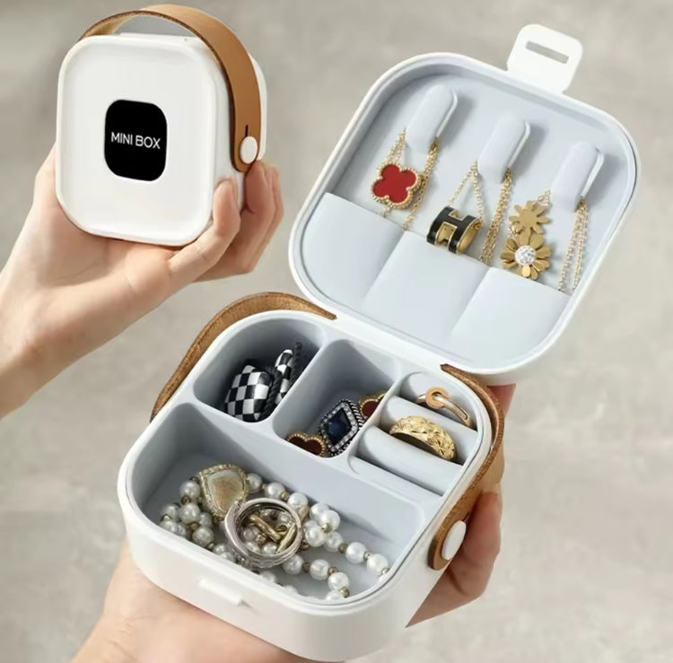 Portable Jewellery Box with Handle