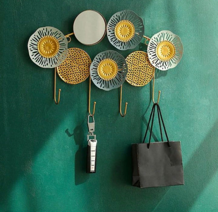 Nordiac Style Metal Wall Key Holder