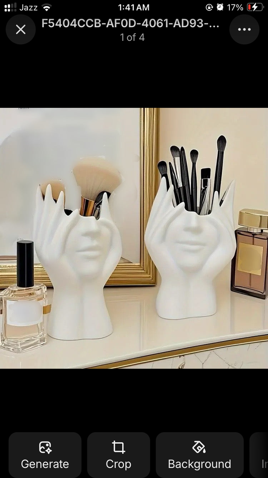 Creative Nordiac Style Makeup Brushes Holder
