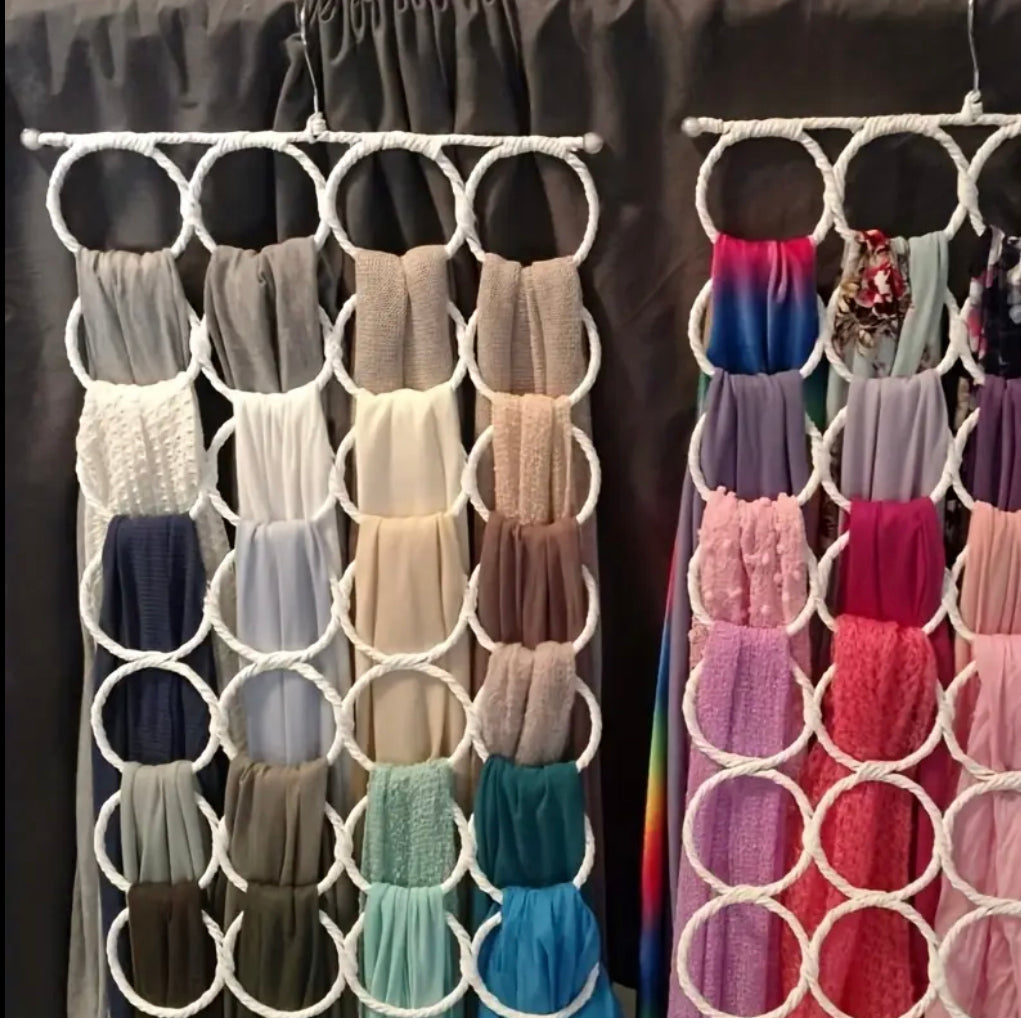 28 Holes Scarf & Stoles Hanging Organizer