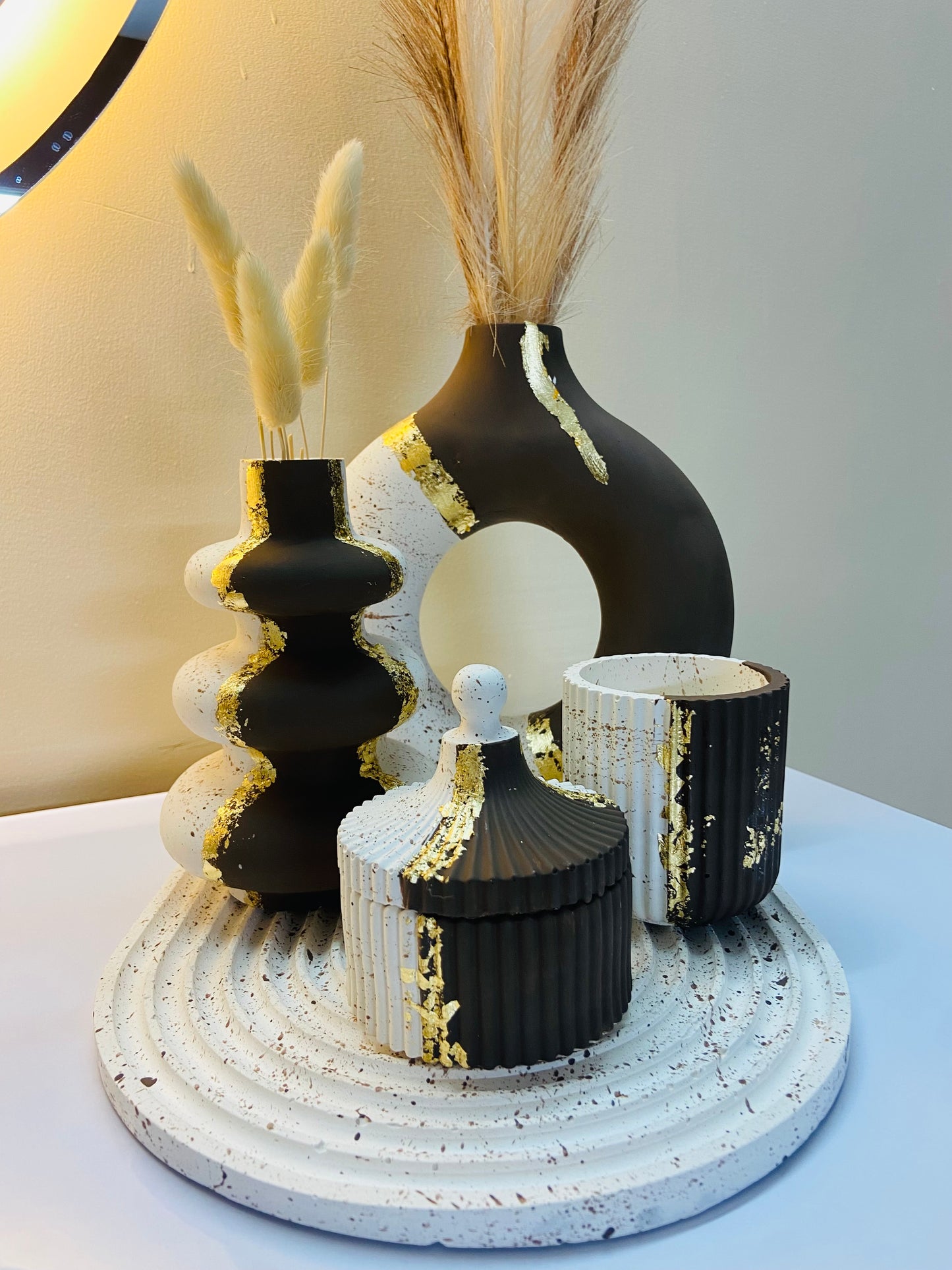 Luxury 5 Pcs Brown, White & Touch of Gold Donut Vase Home Decoration Set