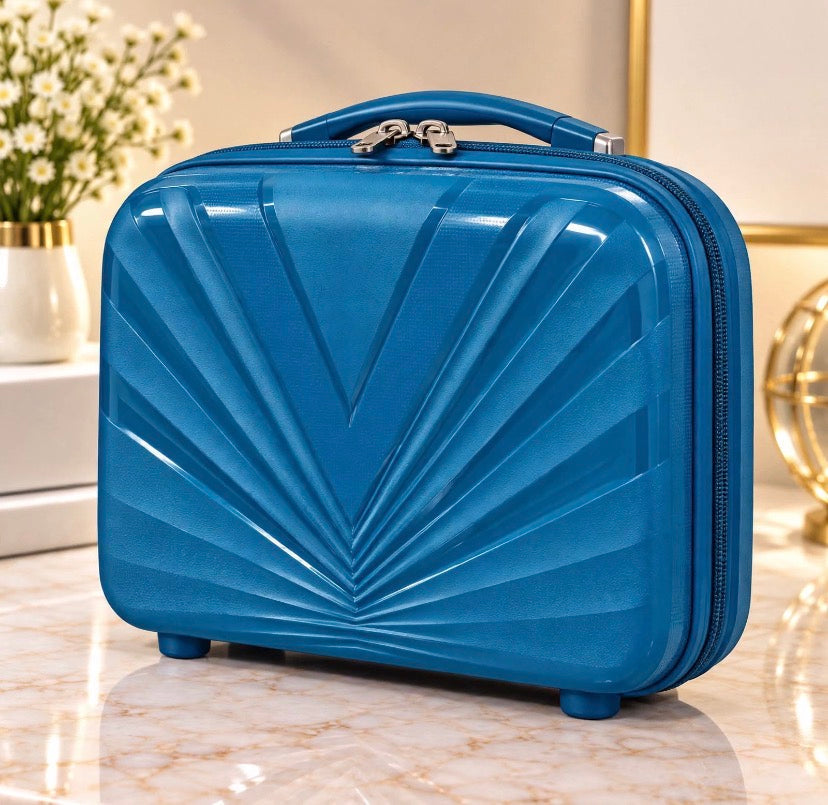 Large Capacity Travel Cosmetic Makeup Beauty Box