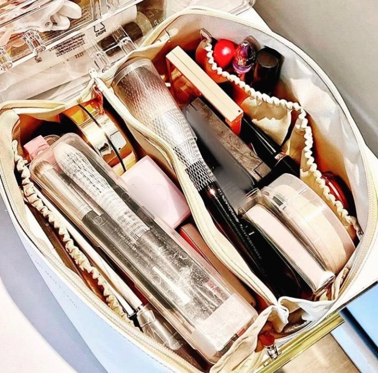 Leather Makeup Cosmetics Spacious Makeup Travelling Bag