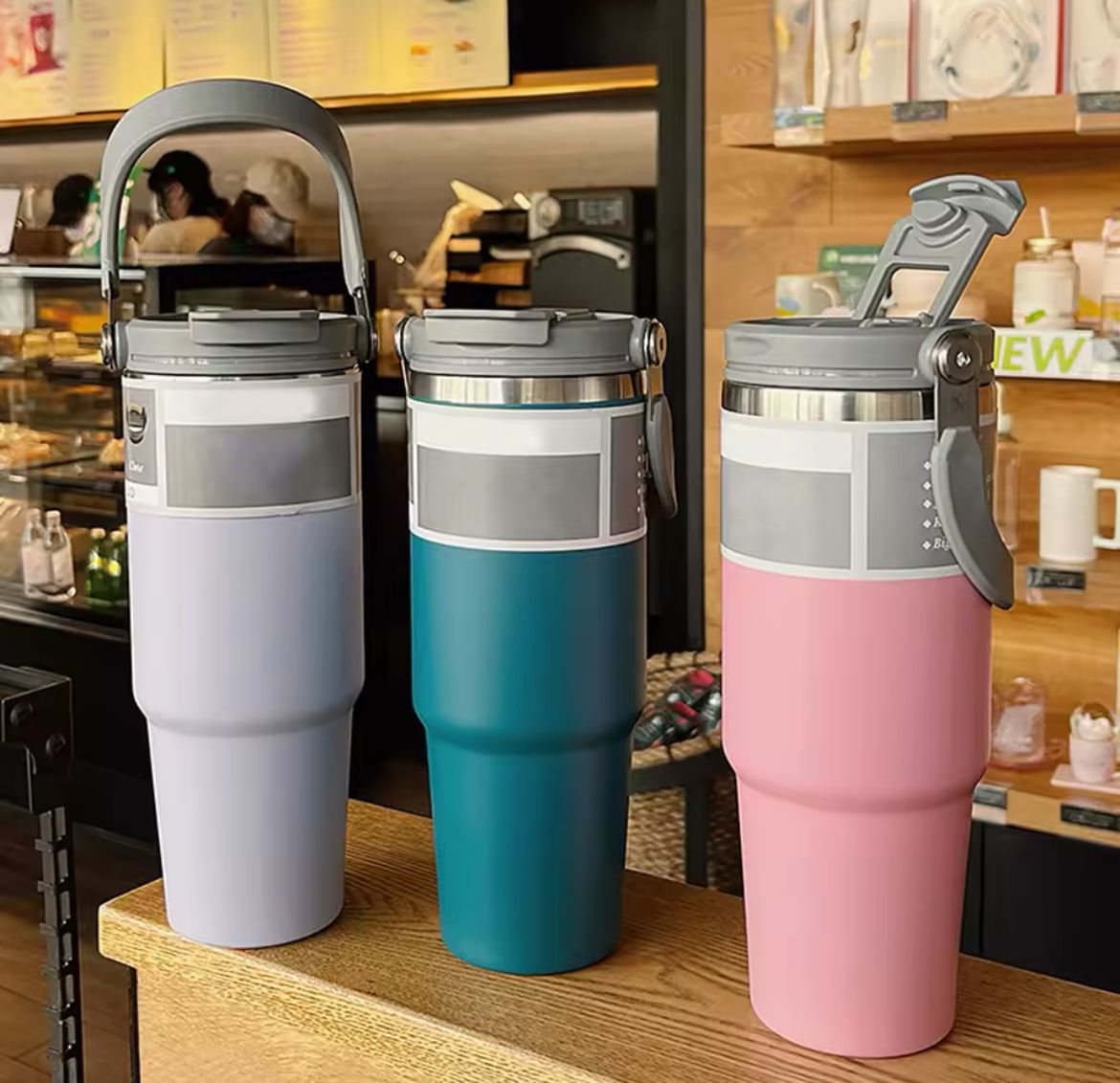 30oz Insulated Stainless Steel Tumbler Mug with Lid & Straw