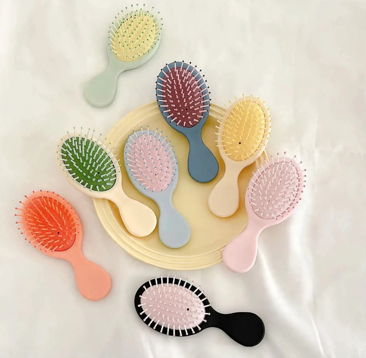 Portable Cute Mini Hair Brush