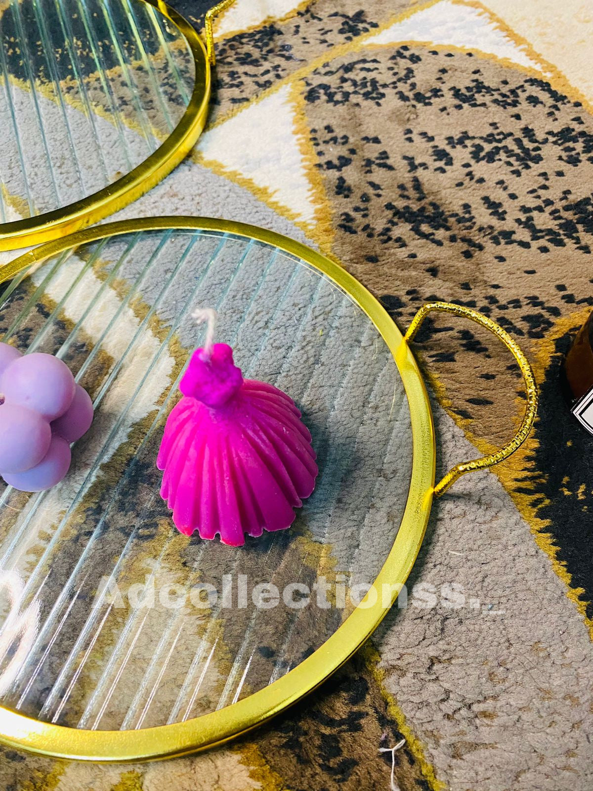 Round Gold Metal Mirror Vanity Textured Tray