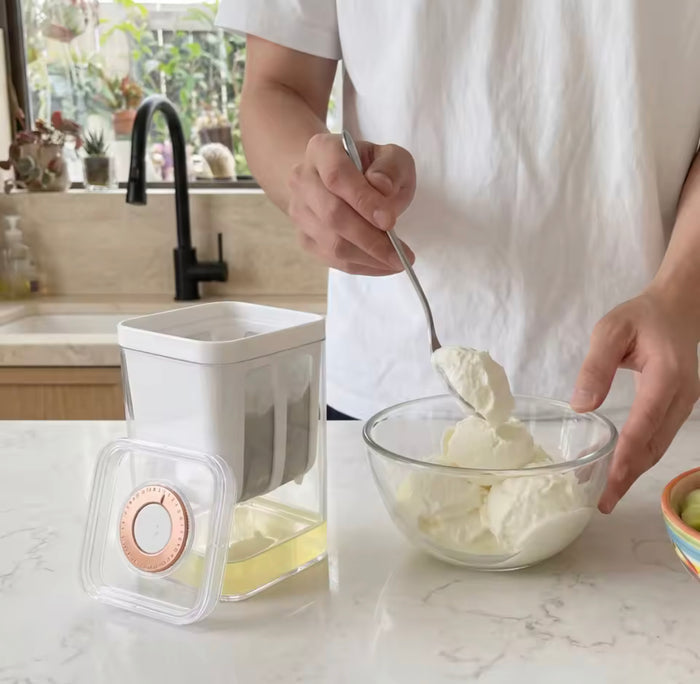 Large Capacity Yogurt Cheese Strainer with Lid
