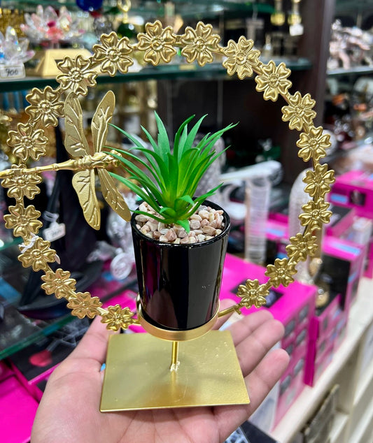 Metal Pot for Home Decoration
