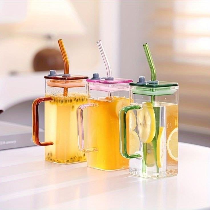 Square Coffee Drinking Glass with Lid & Straw